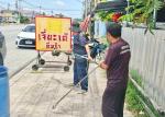 ลงพื้นที่ตรวจสอบจับสัตว์เลื้อยคลานประเภทตัวเงินตัวทอง และงู