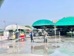 ติดตามการดำเนินการฉีดล้างทำความสะอาดพื้นที่ตลาดป้านันท์ โดยท